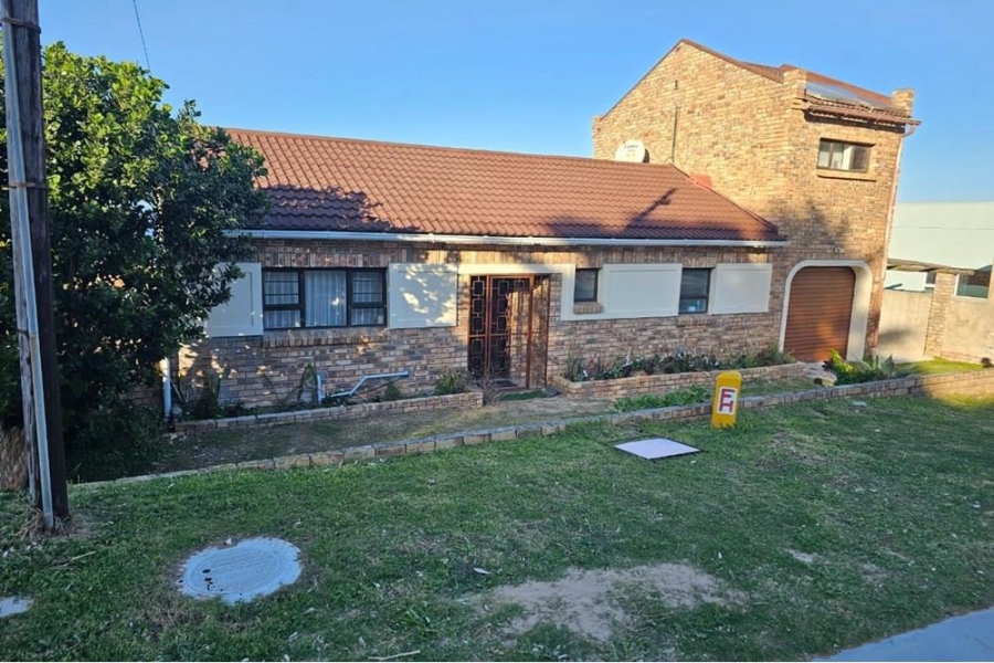 2 Bedroom Property for Sale in Blue Horizon Bay Eastern Cape